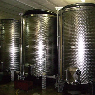 Wine vat